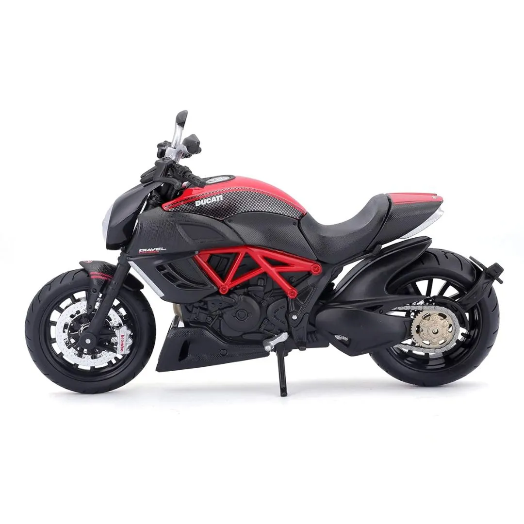 Black Ducati Diavel Carbon  1:12 Scale Bike by Maisto