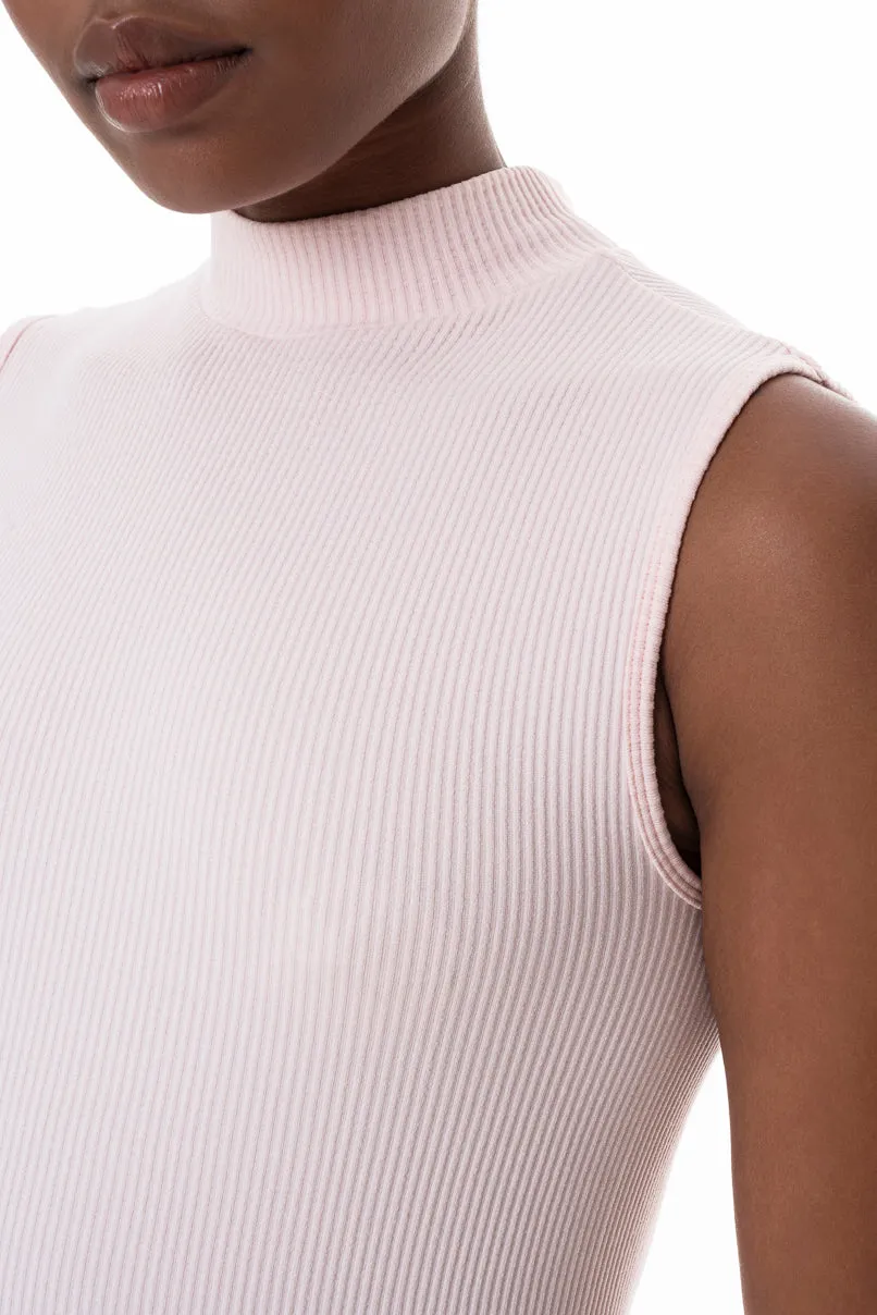 Hi-Neck Top _ 145640 _ Pink