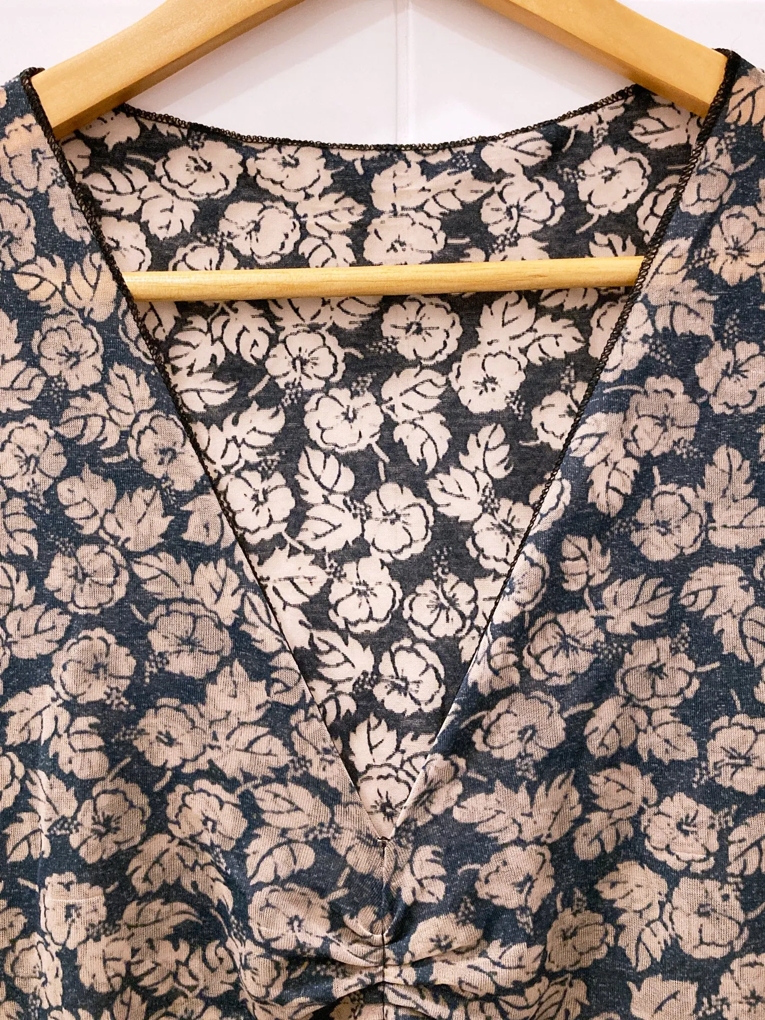Jean Colonna sheer mushroomy brown floral print jersey v neck sleeveless dress