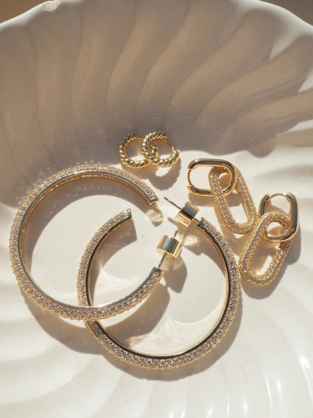 Pave Simone Loop Hoops- Gold